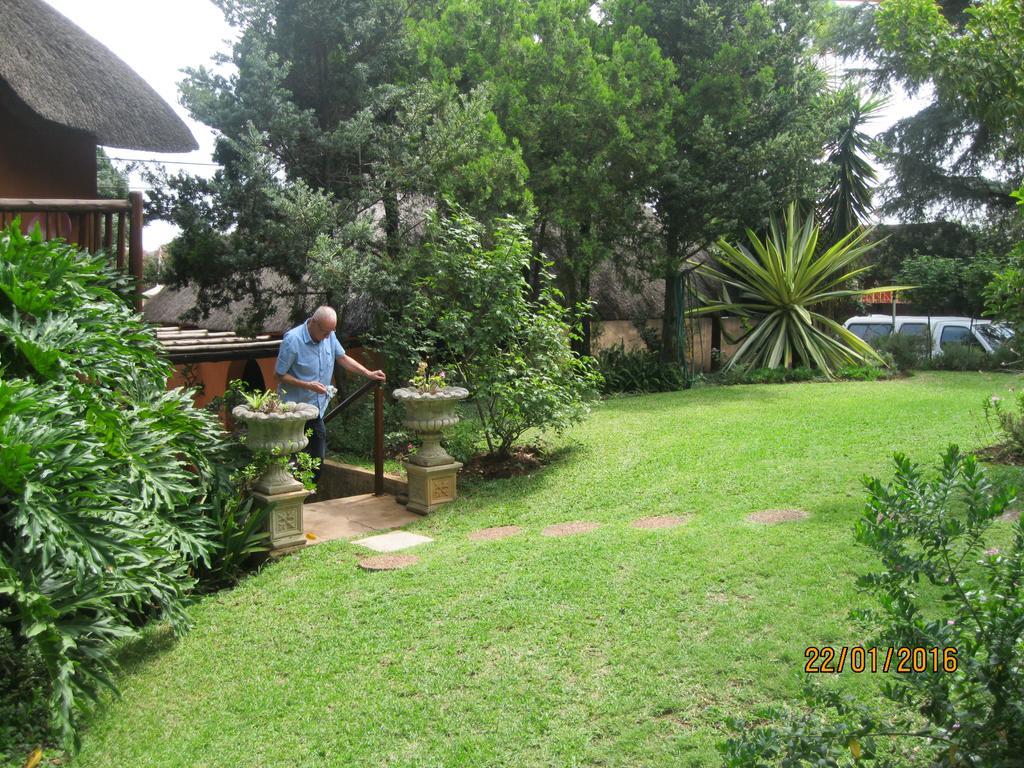 Treetops & Treats Guest House Pretoria Luaran gambar