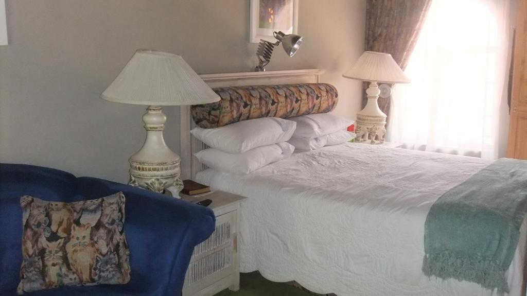 Treetops & Treats Guest House Pretoria Bilik gambar