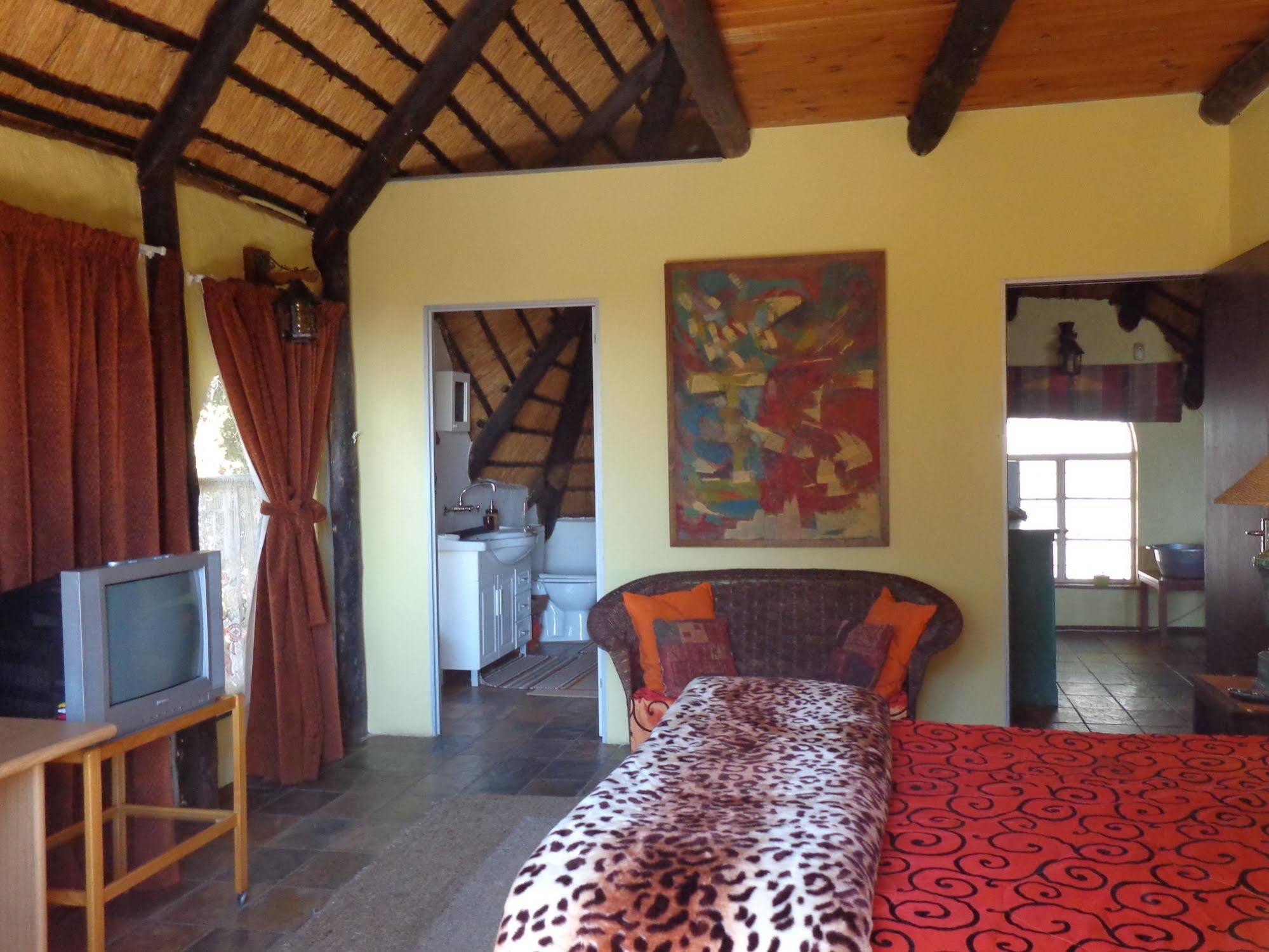 Treetops & Treats Guest House Pretoria Luaran gambar