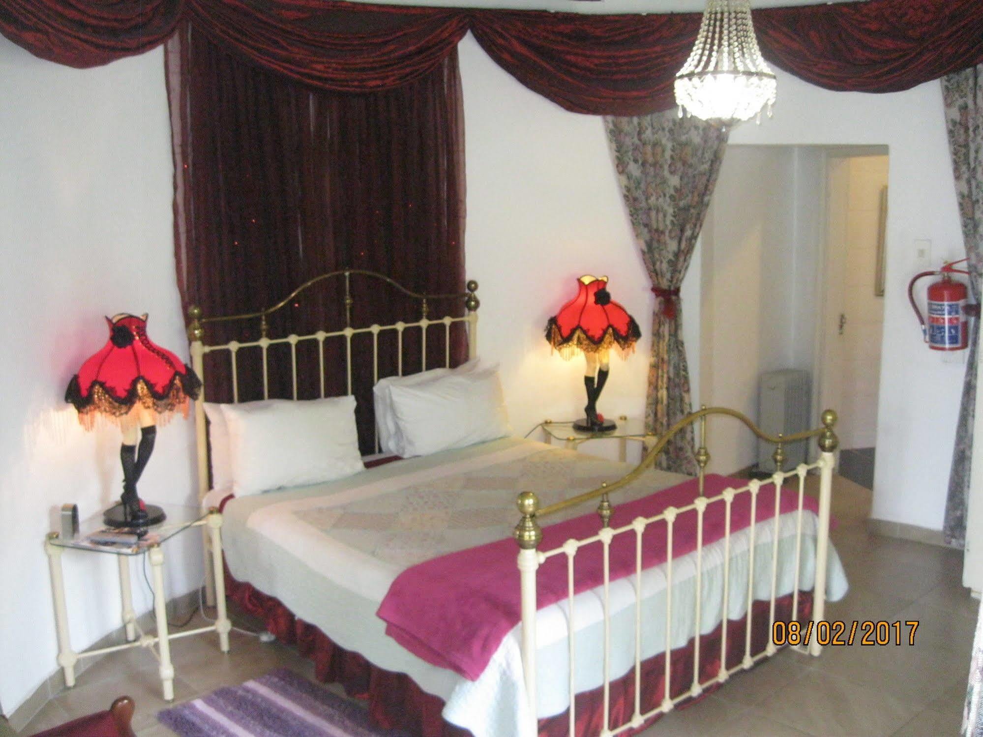 Treetops & Treats Guest House Pretoria Luaran gambar